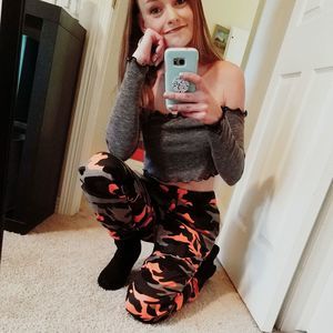 Meet your Posher, Faith